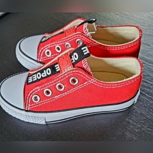 NWOT Kids shoes